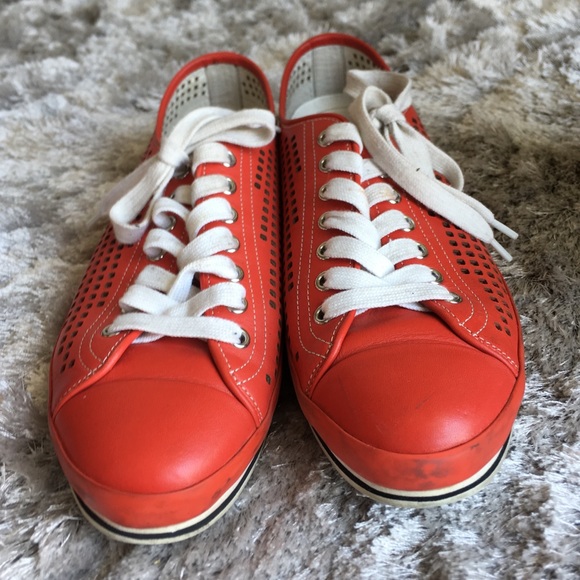 PRADA SNEAKERS - Picture 2 of 5